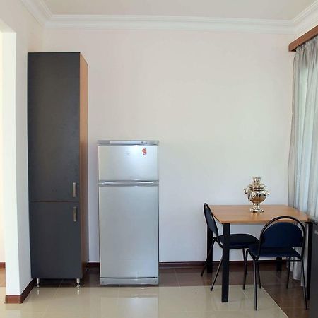 Family & Friends Guest House Dilijan Exterior foto